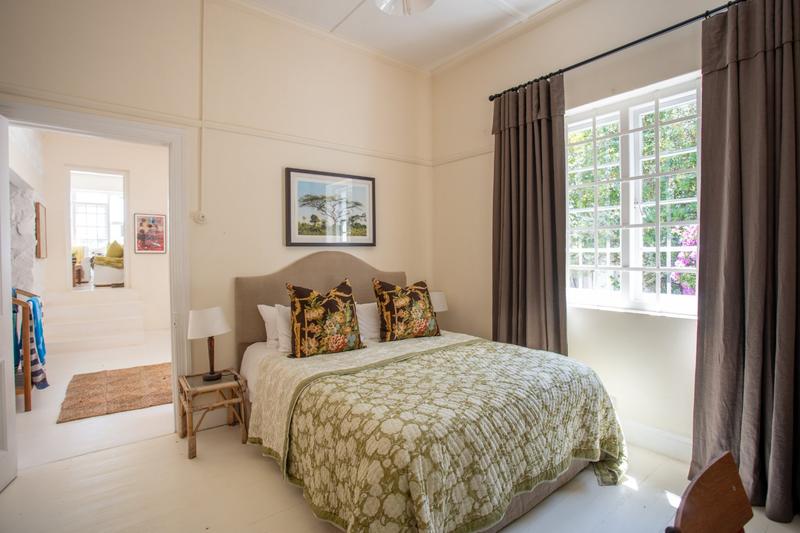 To Let 5 Bedroom Property for Rent in Hobie Beach Western Cape